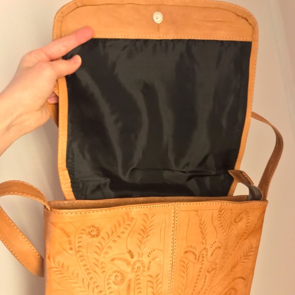 Vintage Bags Vintage Embossed Leather Crossbody Bag Poshmark